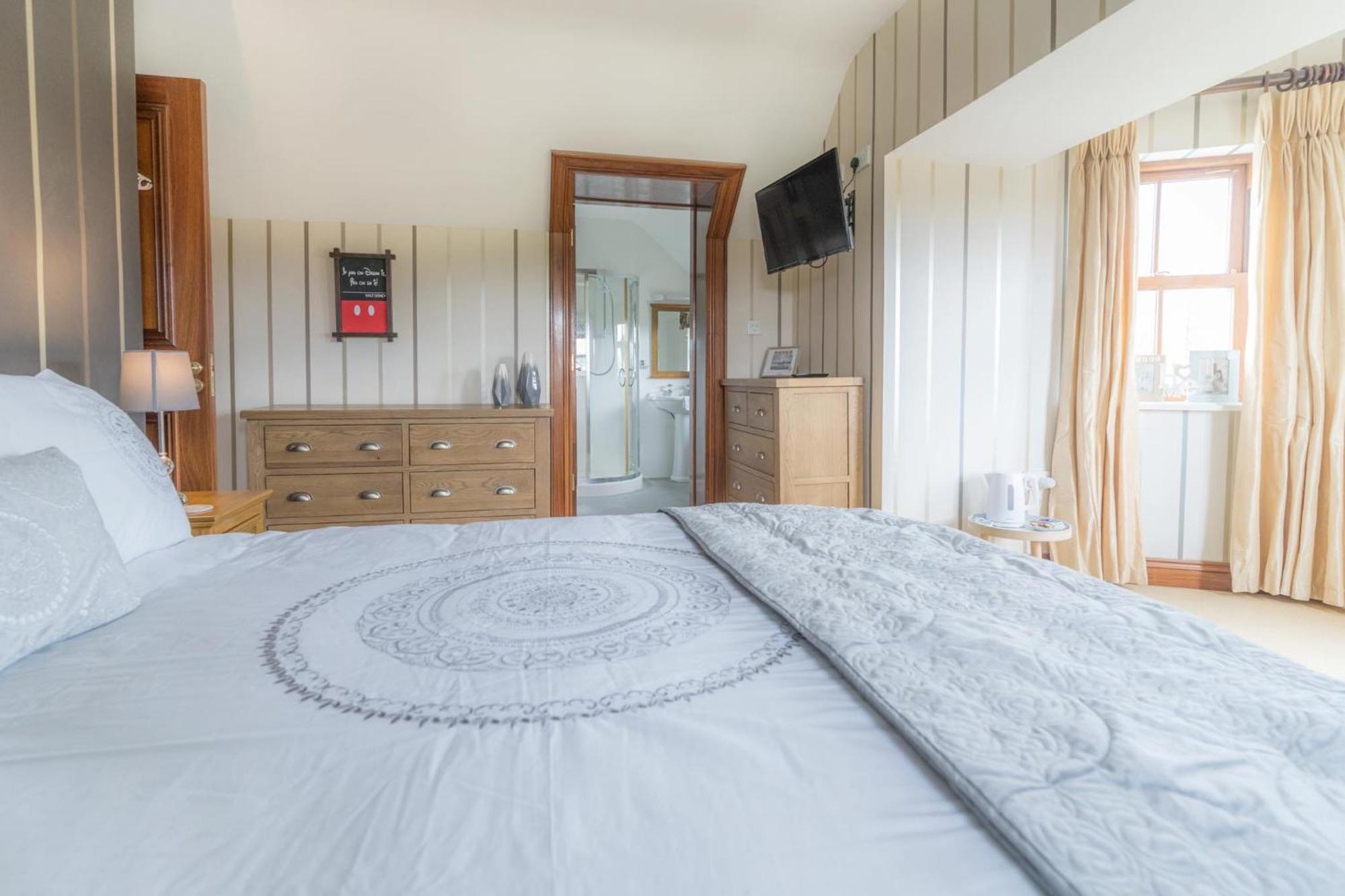 Glenvela Guest House Castlerea Extérieur photo